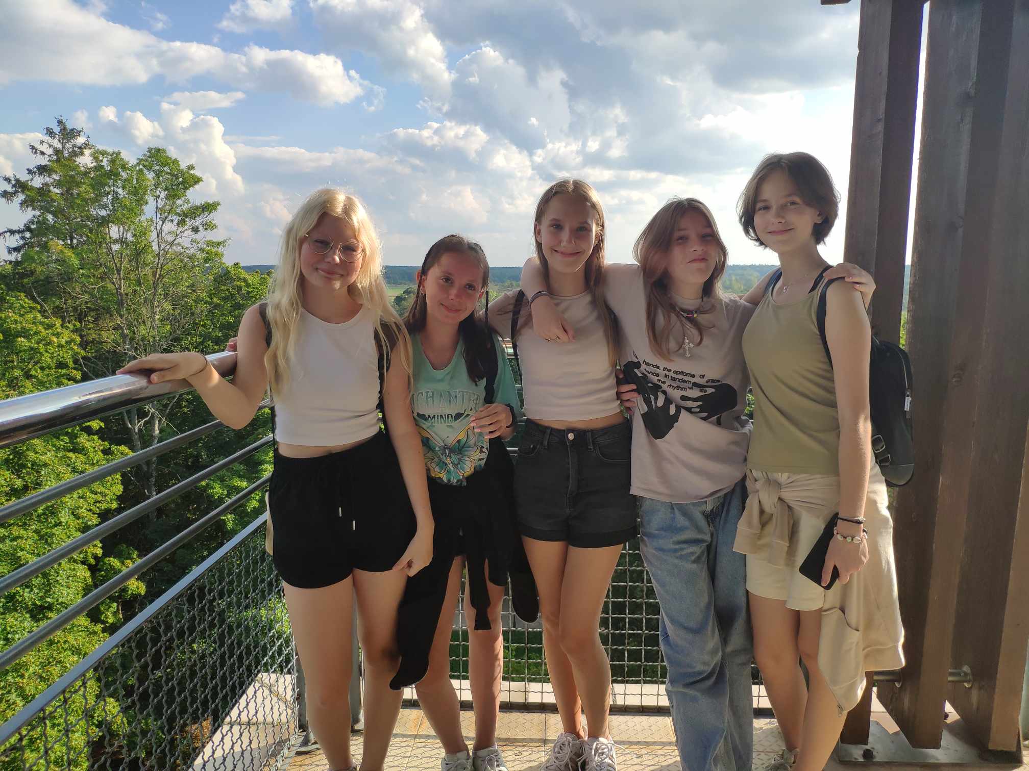 378300026 3752142381684564 1530721732588694217 n