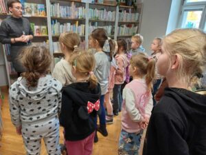 394529259 698034401928257 5440111158748370500 n