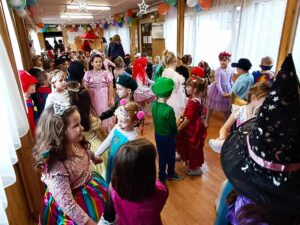 dcf73176 3988 41eb a3b9 30a525e79745